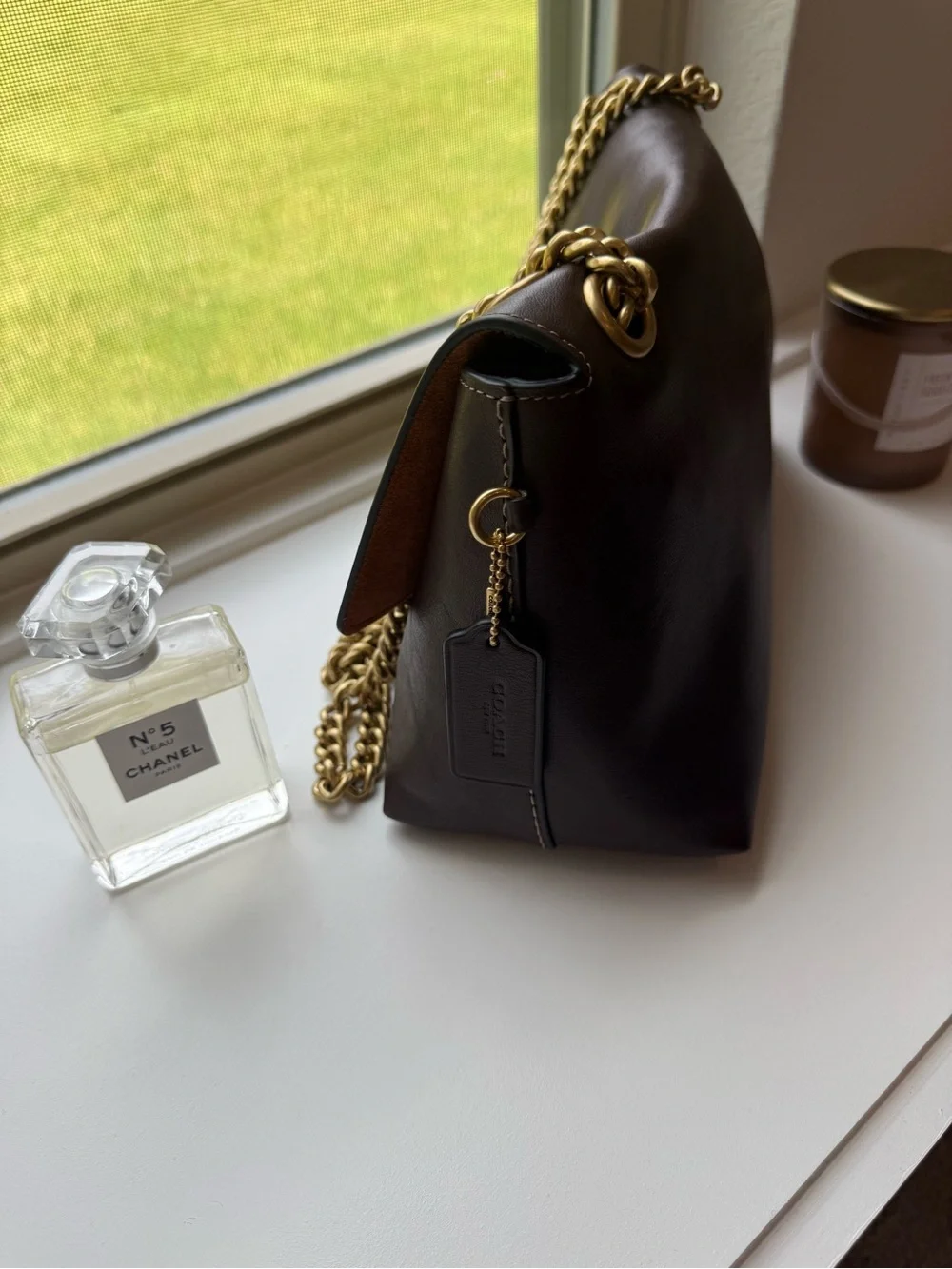 🩷🤎 Coach Chelsea 30 Chain Maple